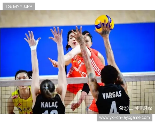 大学排球决赛：主力受伤逆转取胜