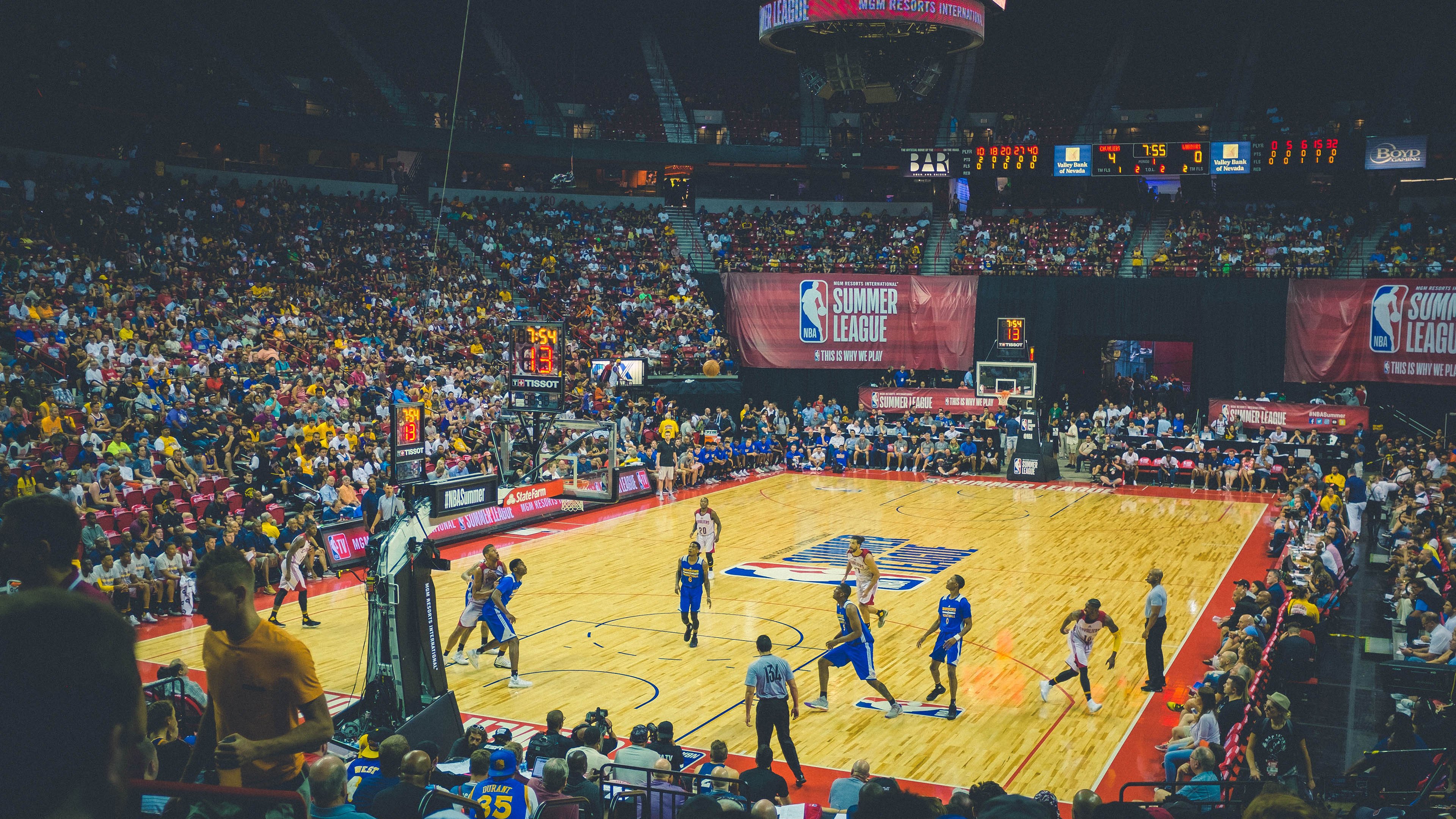 布隆迪男篮在非洲预赛中奋勇拼搏,运动水平不断提升