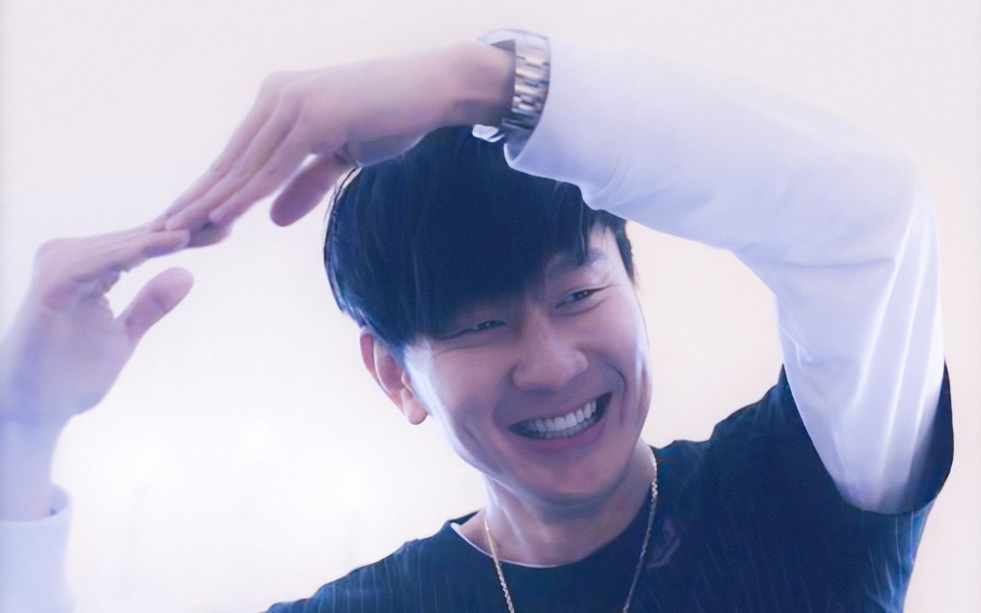 AYX体育官网-拜仁慕尼黑新援融入球队，助力德甲争冠