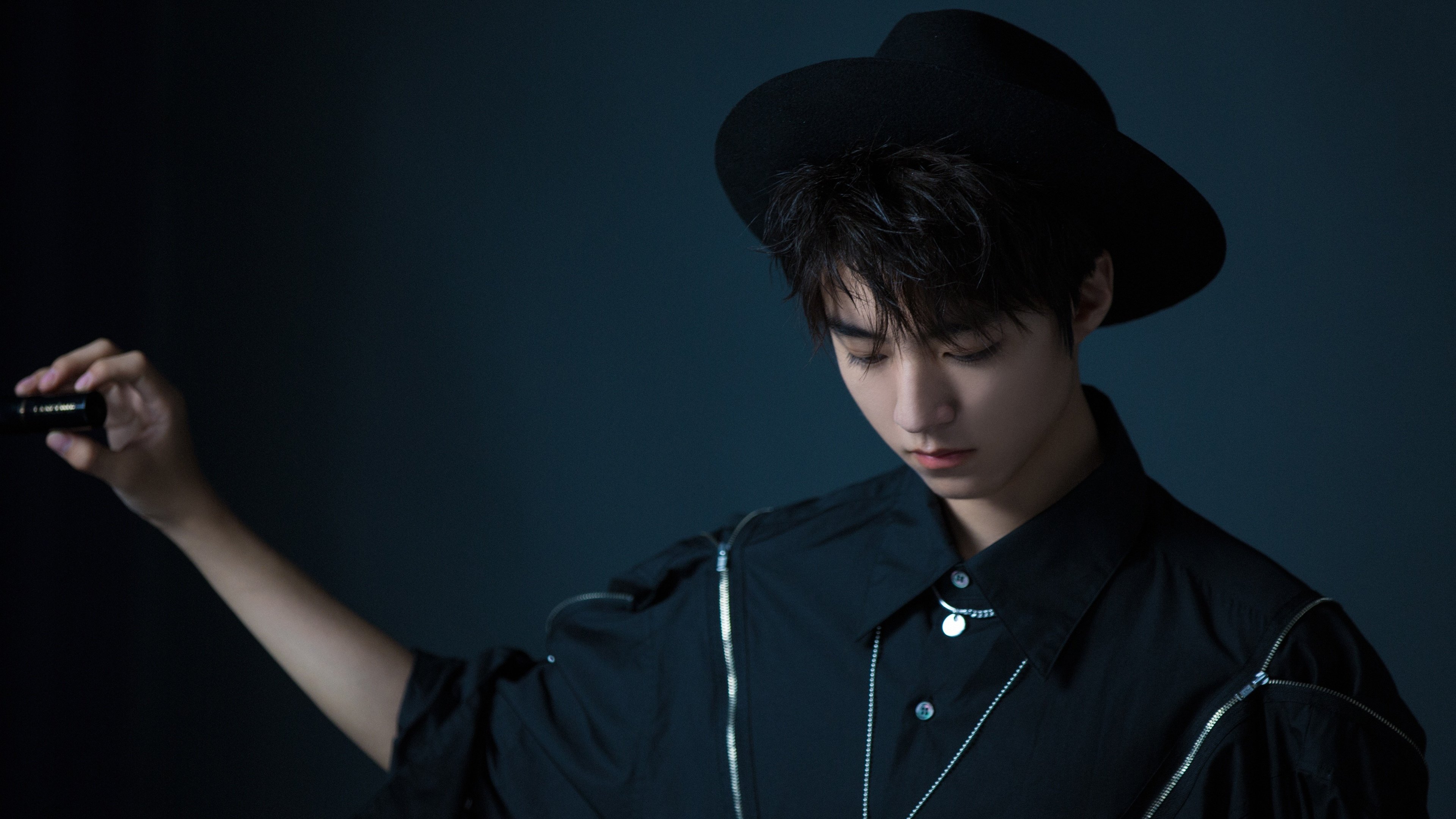 爱游戏中国官方网站平台-Krouch 出色操控攻势，完成多场高传，krocq