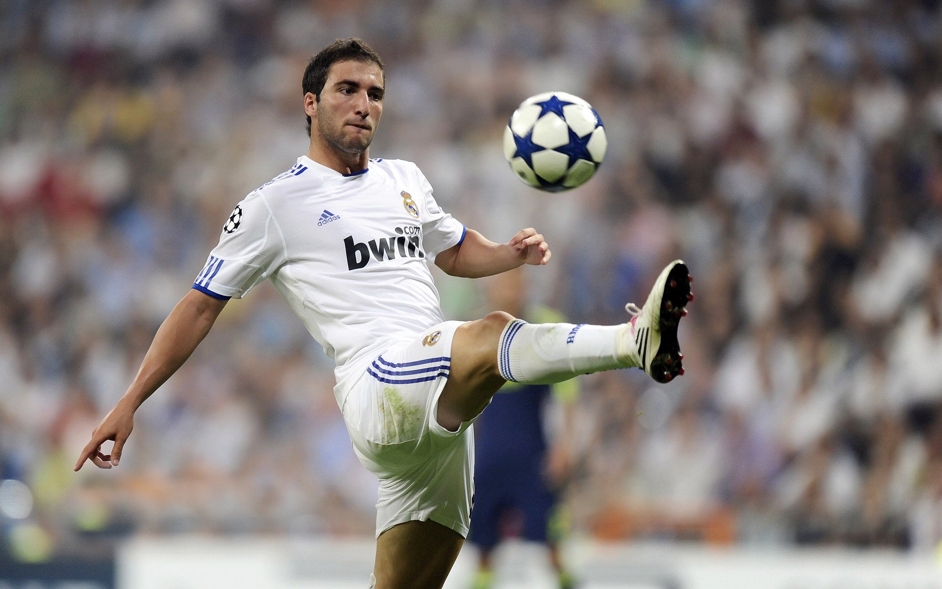 欧冠赛季：点球命中率降至近年新低 心理压力与门将研究成主因